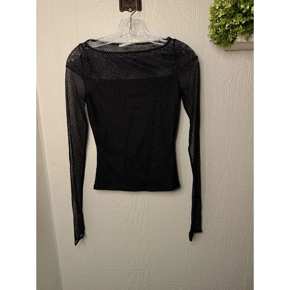 Night Mode Layering mesh lined bodycon lace long sleeVE NWOT
